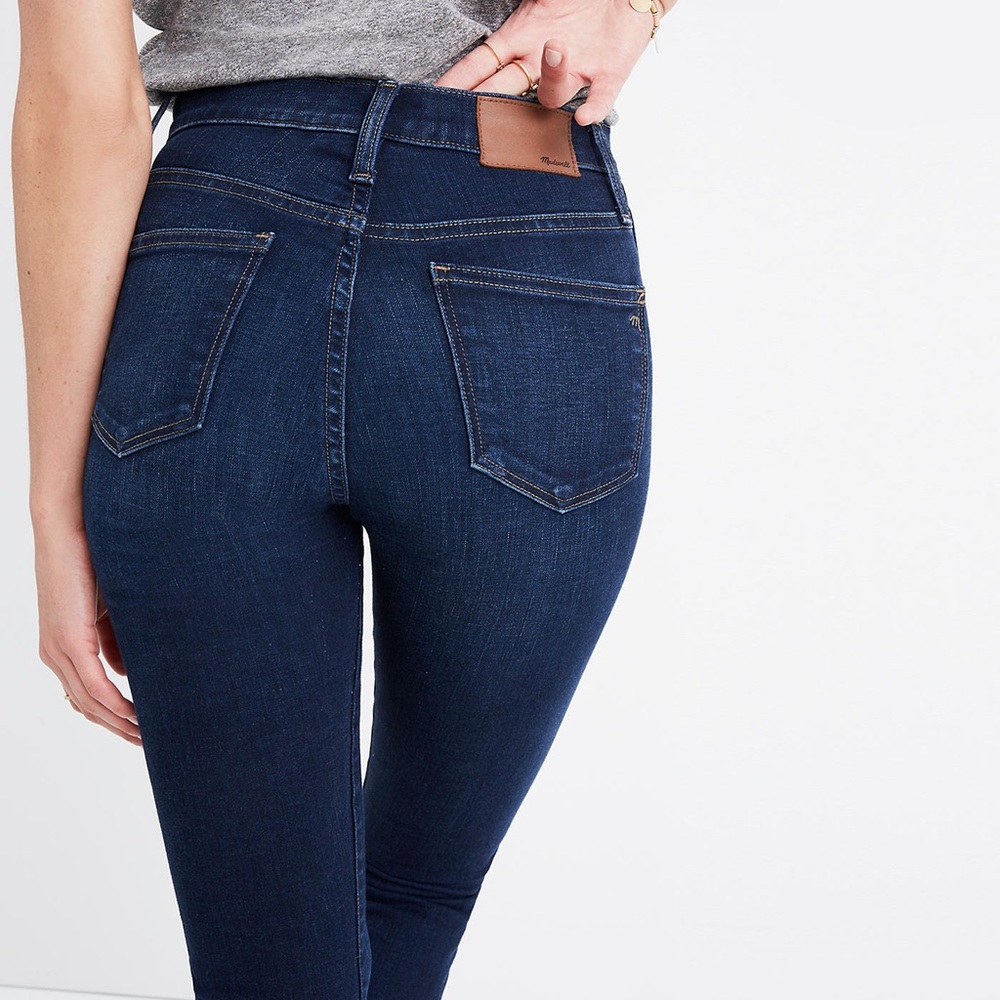 Madewell Women's Skinny Jeans - Dark Blue